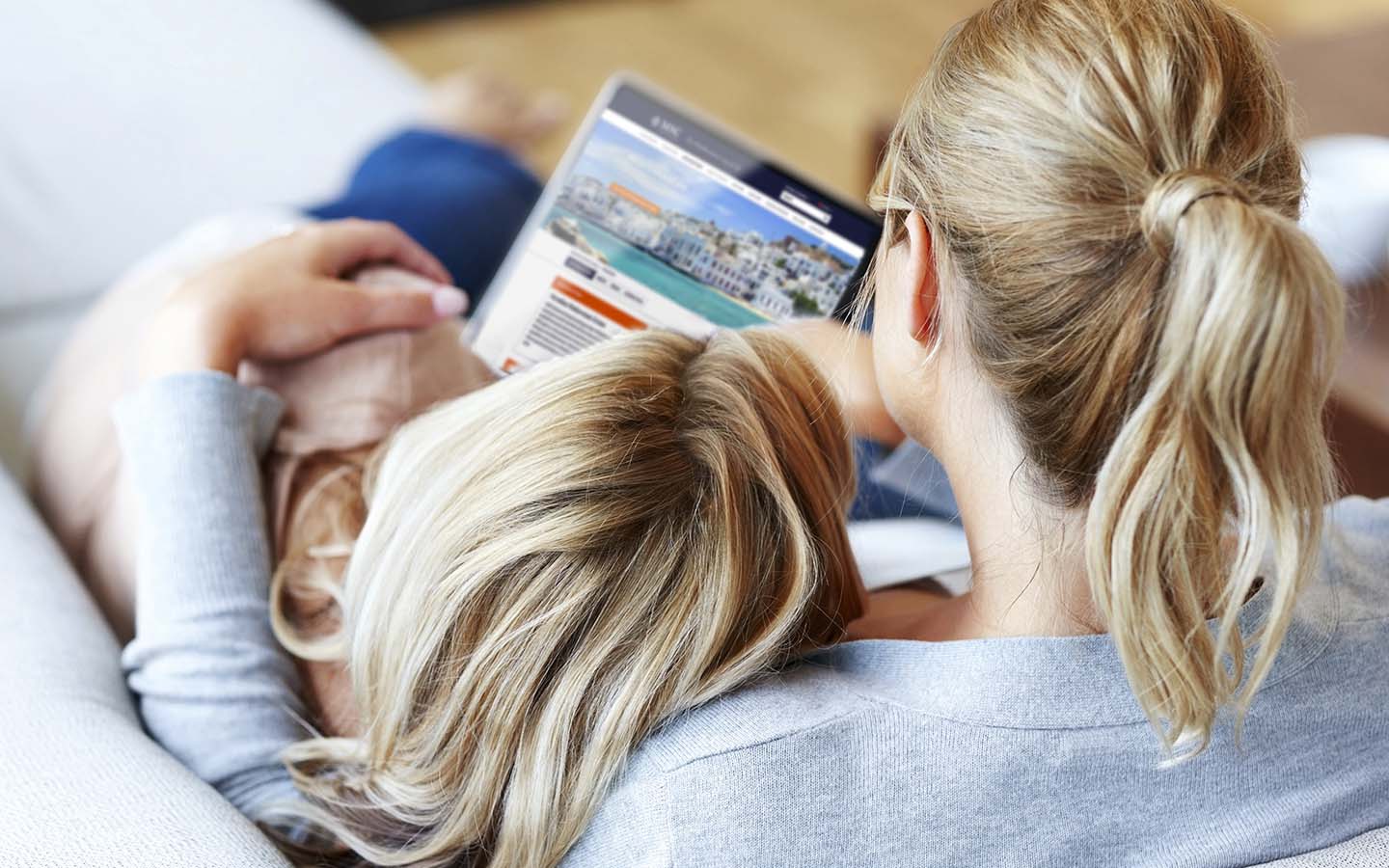 Two women browsing MSC Cruises destinations on a tablet | MSC Cruises Two women browsing MSC Cruises destinations on a tablet | MSC Cruises