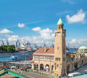 St. Pauli Piers, Pegelturm