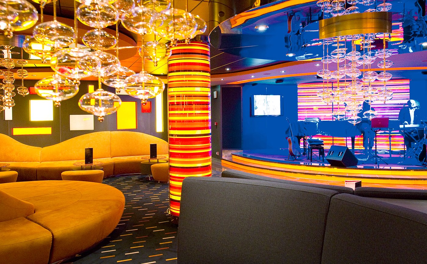 Day and Night Bars, Night Bars | MSC Cruises Day and Night Bars, Night Bars | MSC Cruises