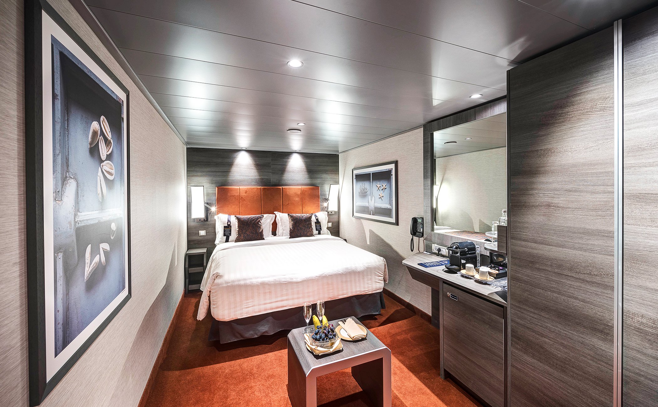 MSC Bellissima Cabin: Yacht Club Interior 12