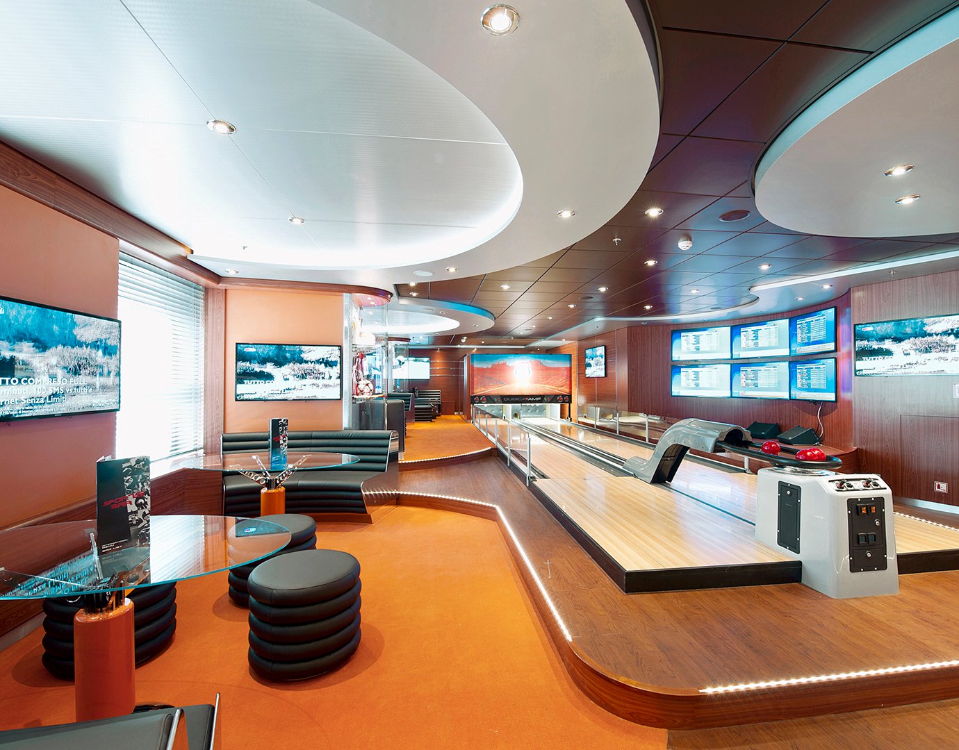 MSC Divina Restaurant And Bar Sports Bar Bowling 15 MSC Divina Restaurant And Bar Sports Bar Bowling 15