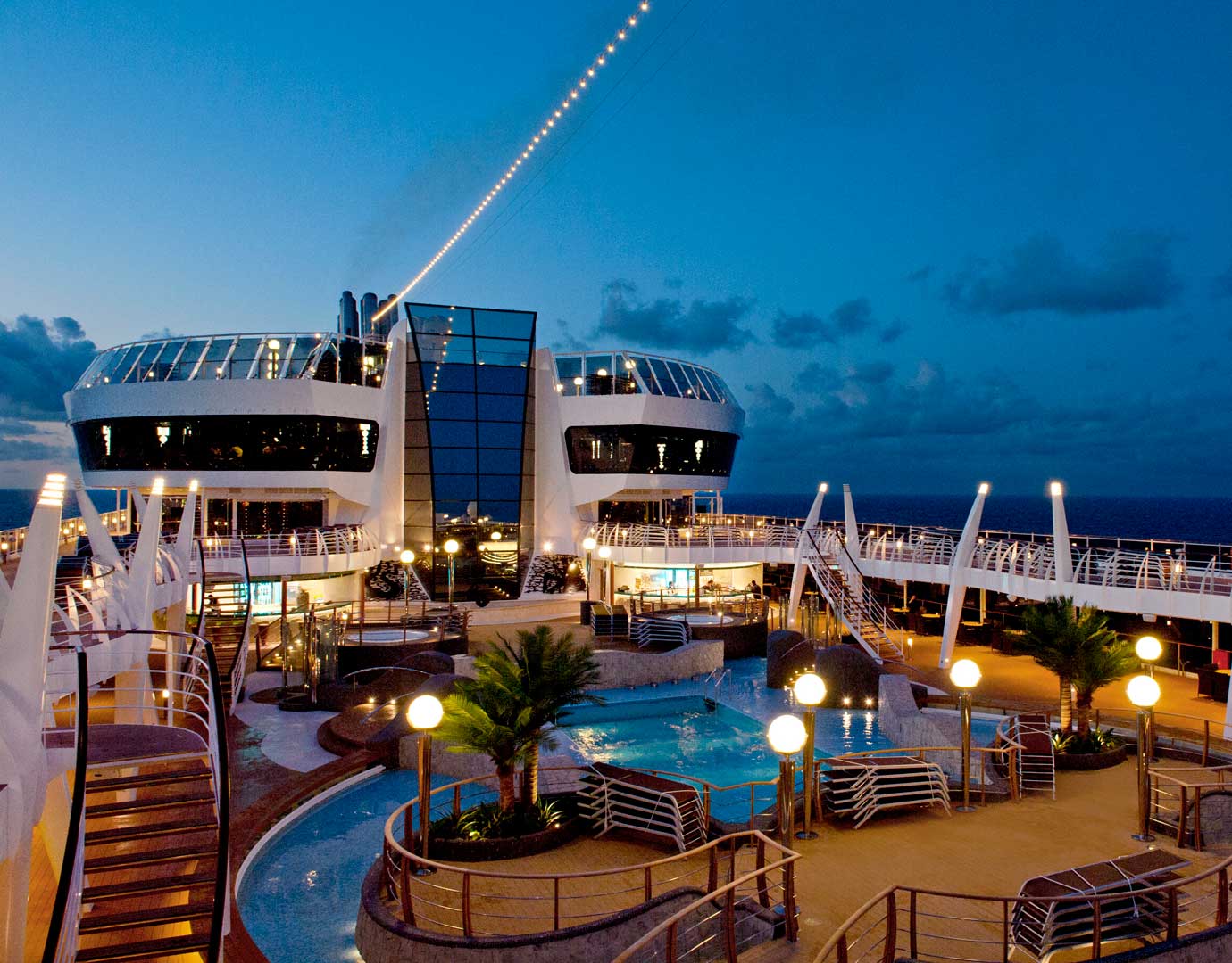 Tritone Bar | MSC Divina Tritone Bar | MSC Divina