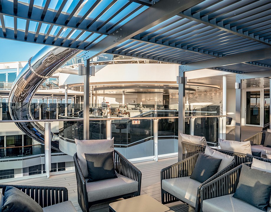 Zen pool bar, MSC World Europa| MSC Cruises