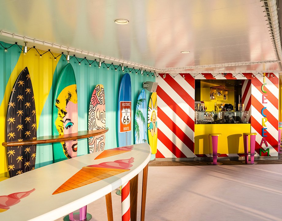 Surfer's Bar, MSC World Europa | MSC Cruises